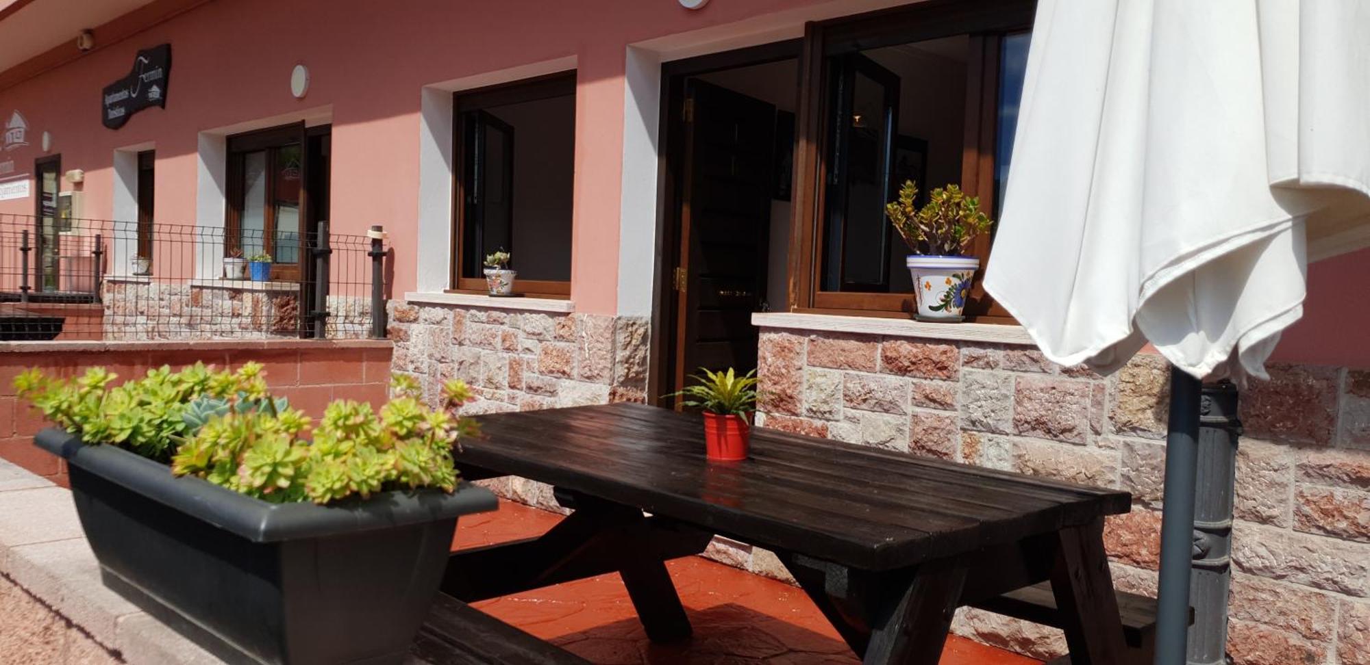 Apartamentos Fermin Onís Extérieur photo
